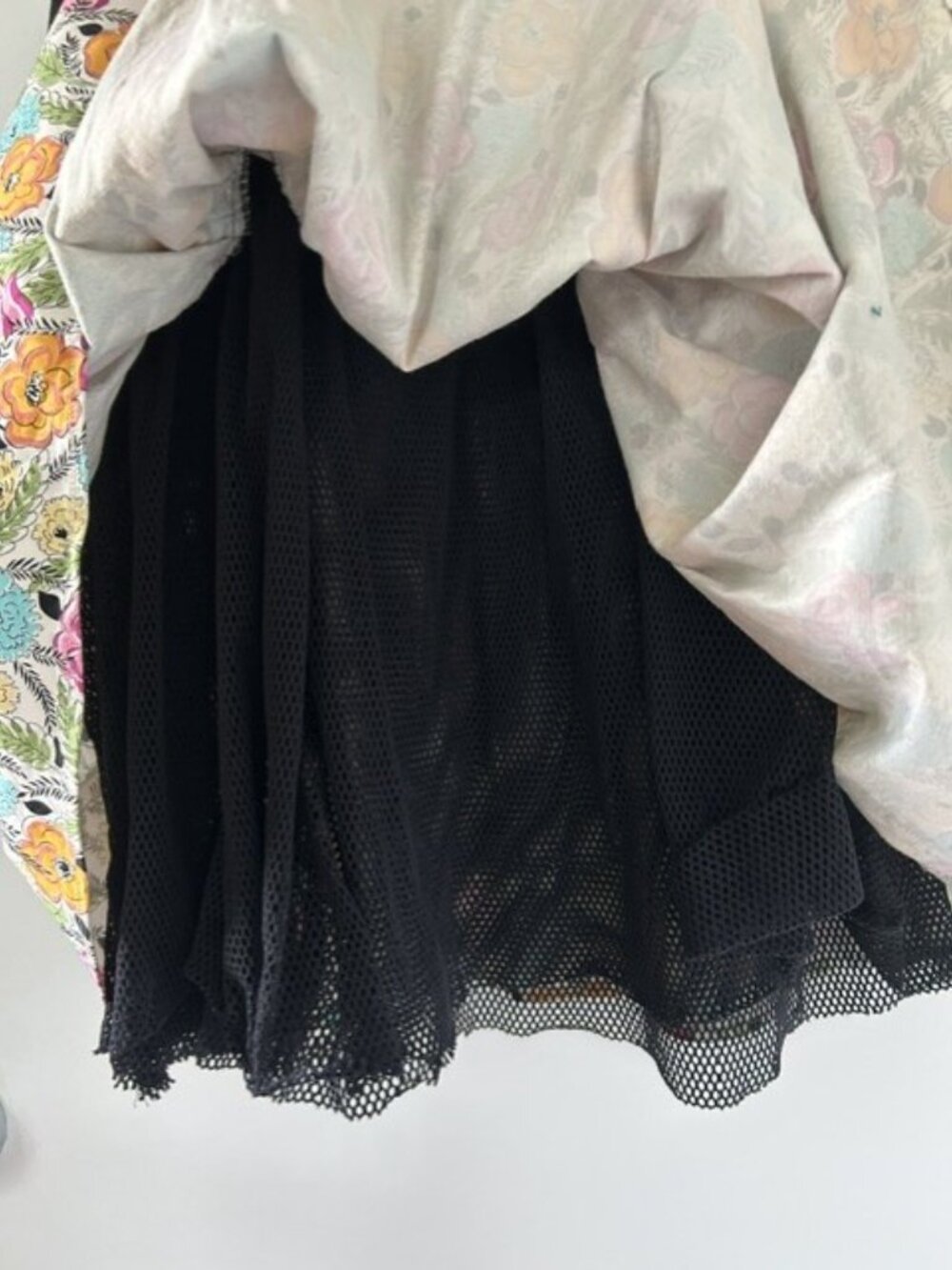 Mario Balthazar Floral Dress w/ net slip - Picture 4 of 4